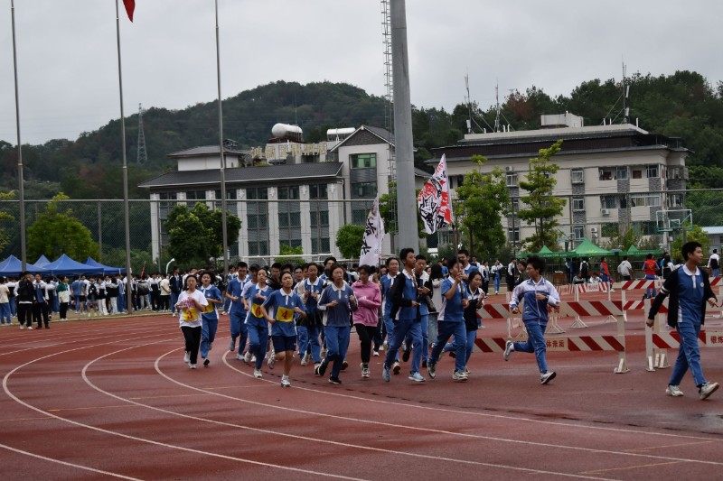 1698668911596713.jpg image