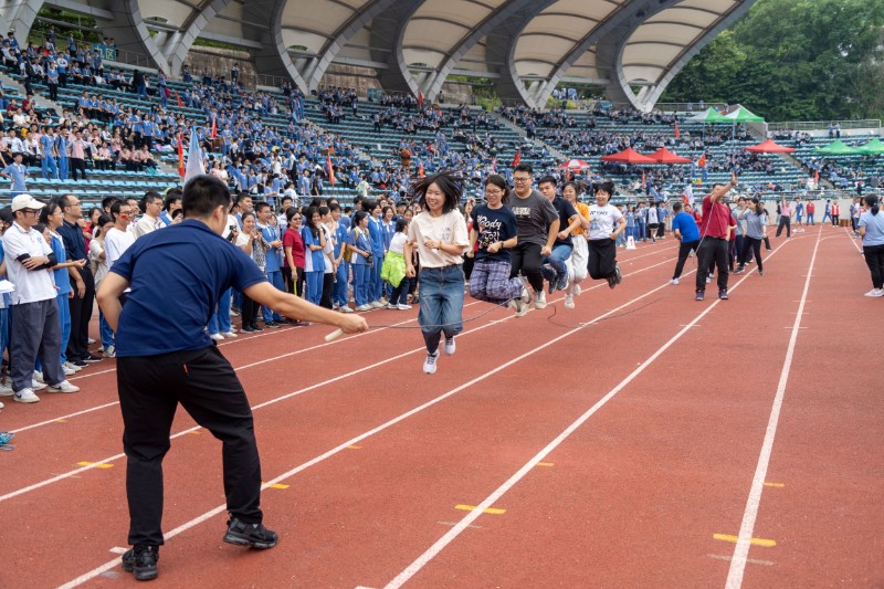 1698668245860531.jpg image