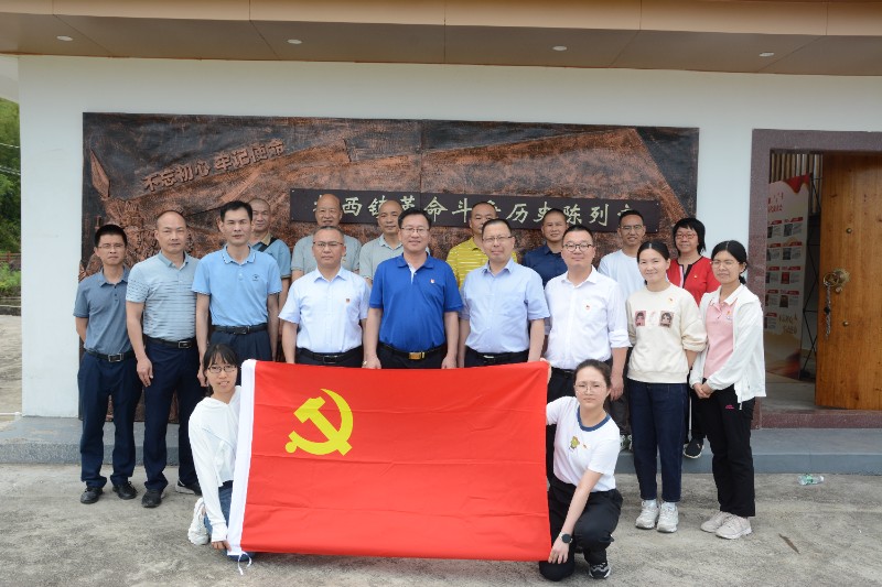 1682557966350192.jpg image