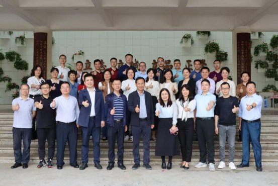 中山一中团体合影