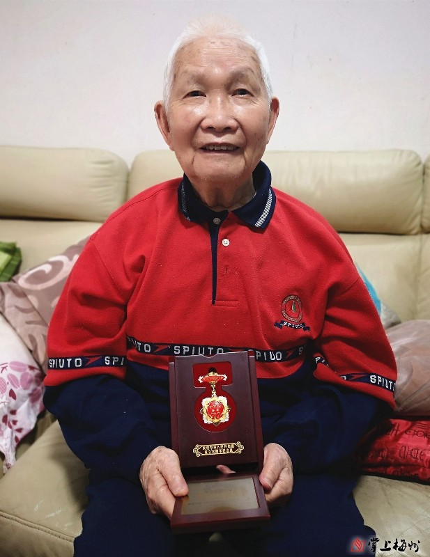 1575962269992345.jpg 1575962269992345.jpg