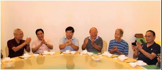 1565750021689659.jpg 1565750021689659.jpg