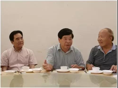 1565749992576315.jpg 1565749992576315.jpg