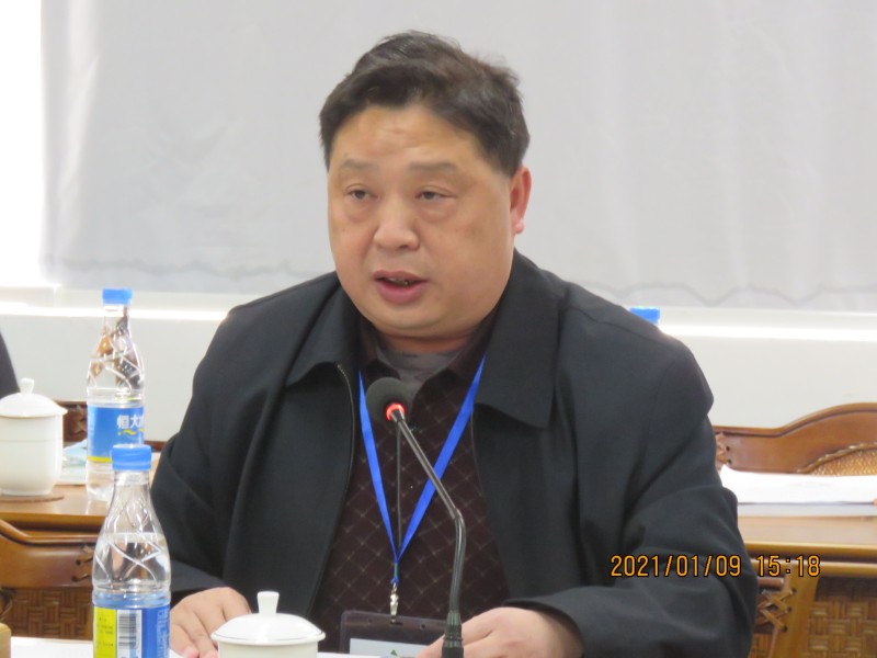 1610505554619536.jpg 23初三校区谭天树校长作初三备考工作汇报.JPG