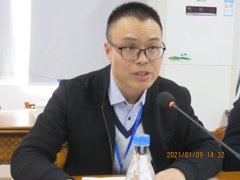 1610505403253659.jpg 19教师代表杨志平发言.JPG