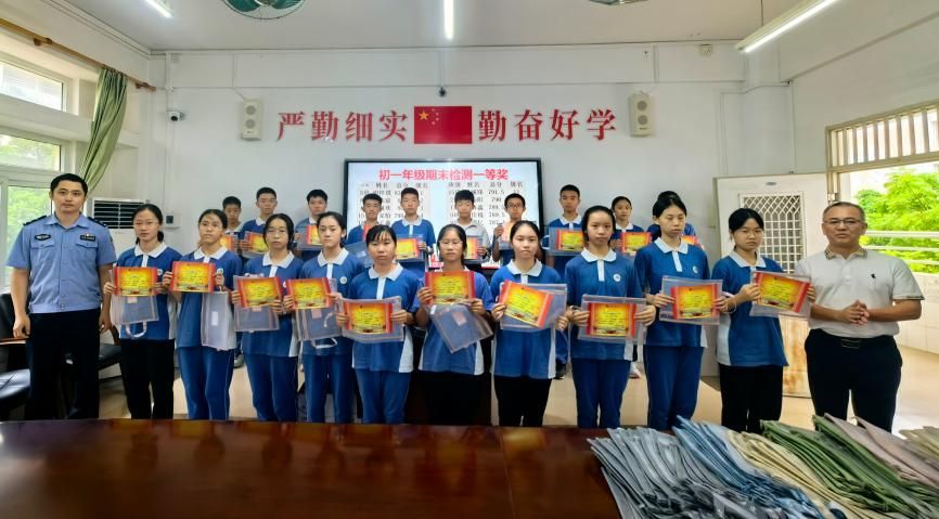 说明: a8e49a61c8907c9dae81d5edb617ee31