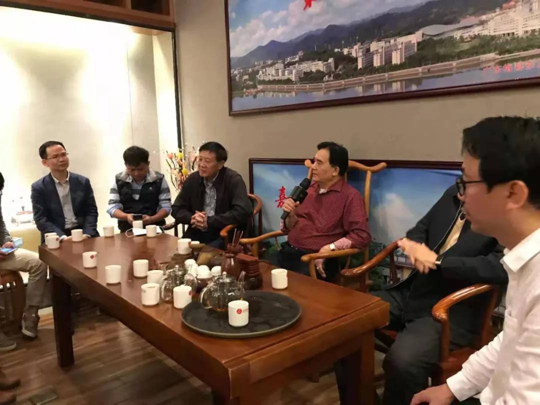 1611802206442212.jpg 1611802206442212.jpg