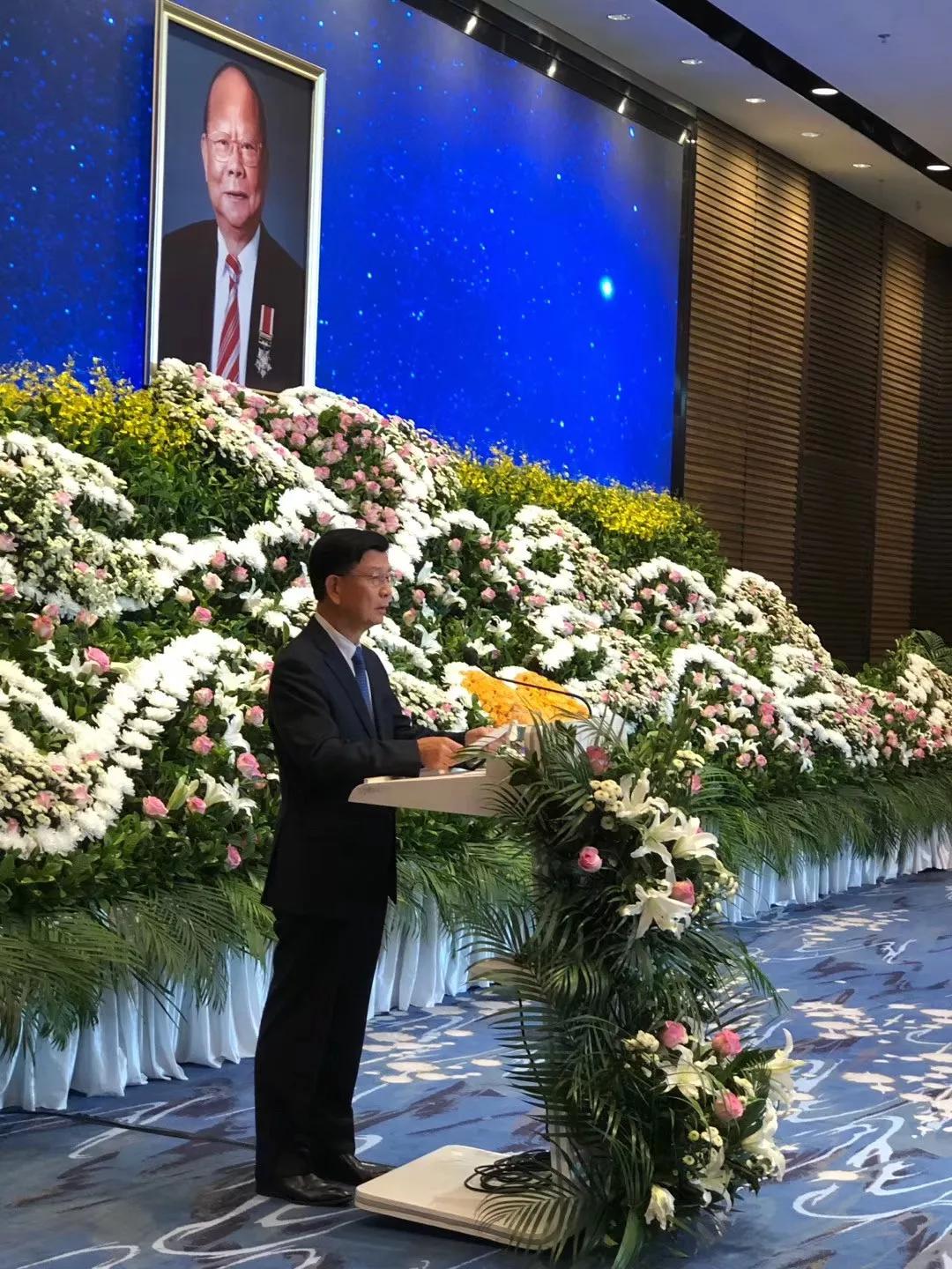 1575964165912765.jpg 1575964165912765.jpg