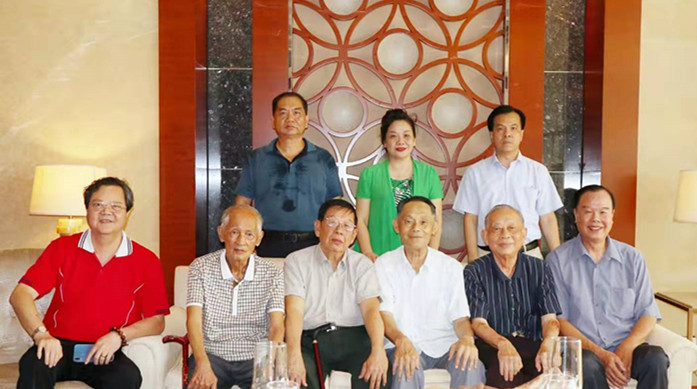 1567944598606425.jpg 1567944598606425.jpg